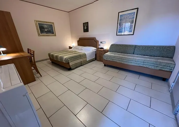 מלון Mare Pineta בארי